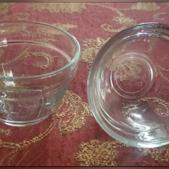 The Pampered Chef Set of 2 Prep Bowls 3/4c - Picture 1 of 7